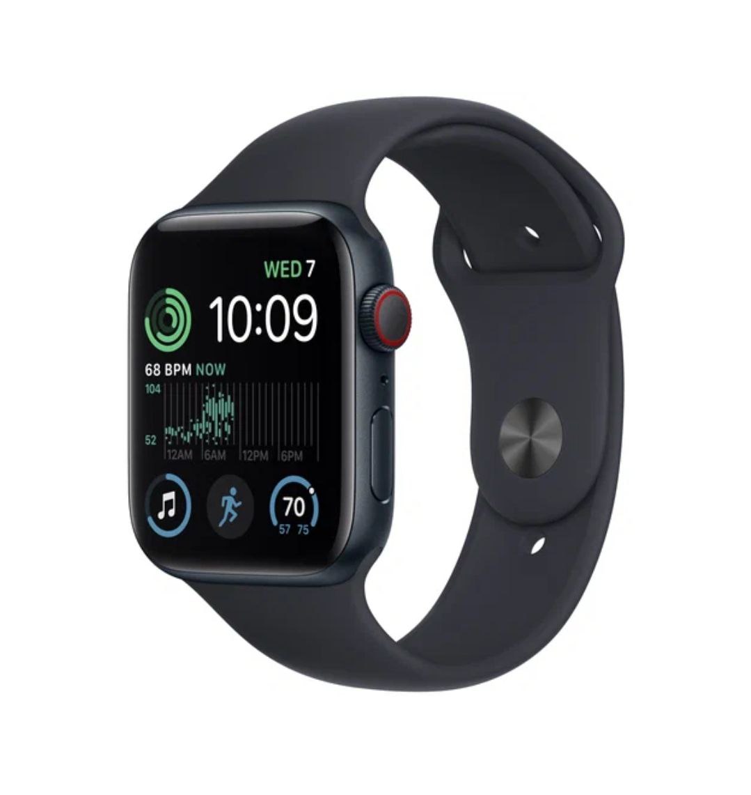 Apple Watch SE 2022, 40 мм, корпус из алюминия цвета «тёмная ночь», спортивный ремешок цвета «тёмная ночь»